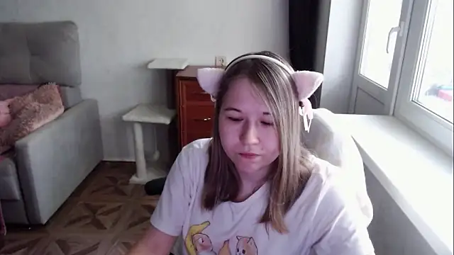 Chat +18 de Emily-Way ao vivo