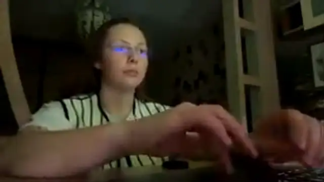 AlisonOhlmacher Live XXX-chat