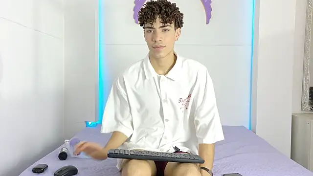 Monyel_Blake Live XXX Chat