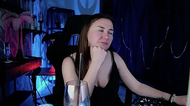 Chat XXX Live Golden_Dragon