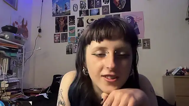 Chat +18 de batzy666 ao vivo