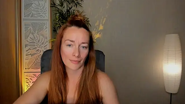 Chatroom XXX en direct de RebeccaMartinez