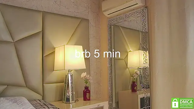 Be_curious élő XXX-chatje