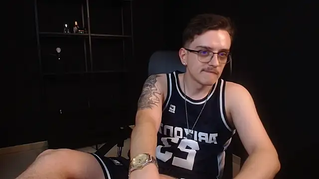 FelixStarkk Chat XXX live