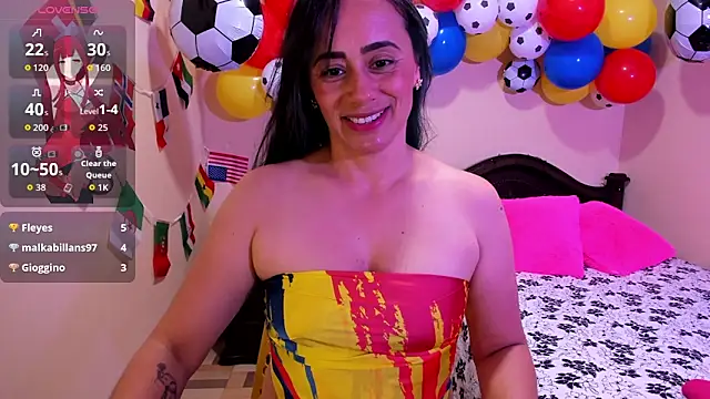 Chat +18 de sara_florez12 ao vivo