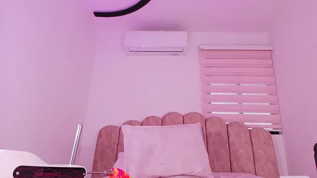 Malaia_thompson_のライブXXXチャット
