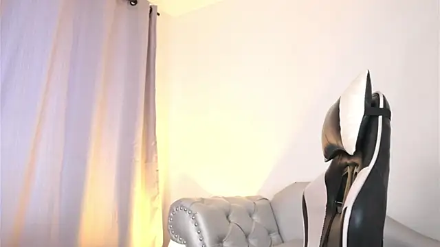 Živý XXX chat Velvet_Raze