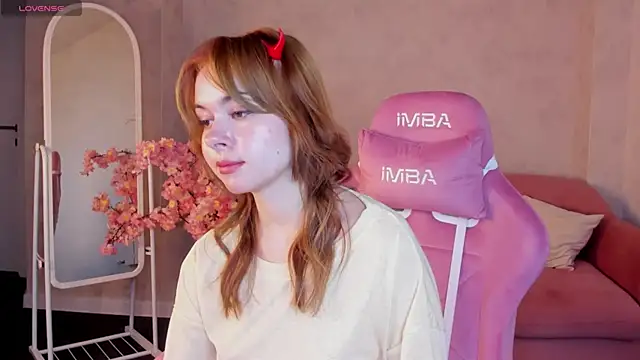 Monica_Alvarez 现场XXX聊天