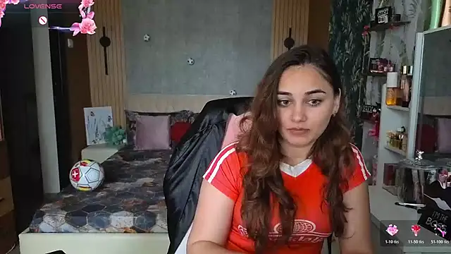 צ'אט XXX בשידור חי של KatarinaHeaven