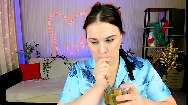Chat +18 de OliviaTwens ao vivo