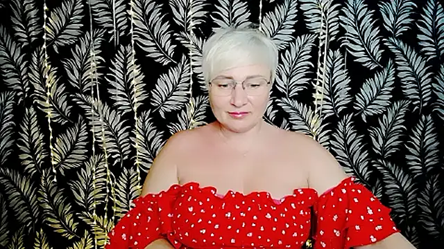 Olivia_playful XXX чат на живо