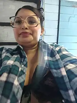 Chat XXX ao vivo de Maddy_k