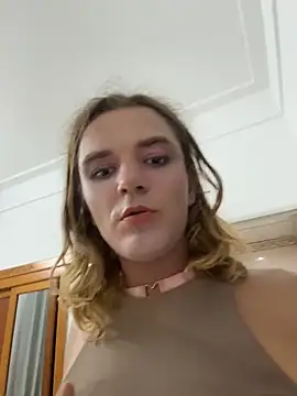 Webkamerová show nikkiasspussy