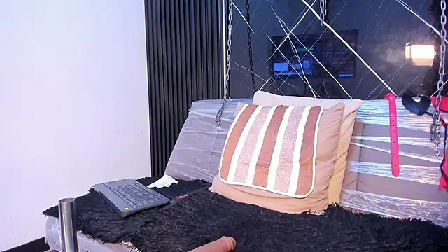 Megan_Duskk's Live XXX Chat