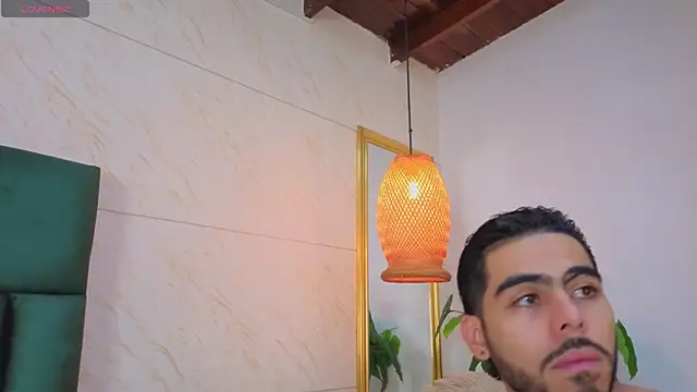 Chat XXX en directo de Markos_Miles
