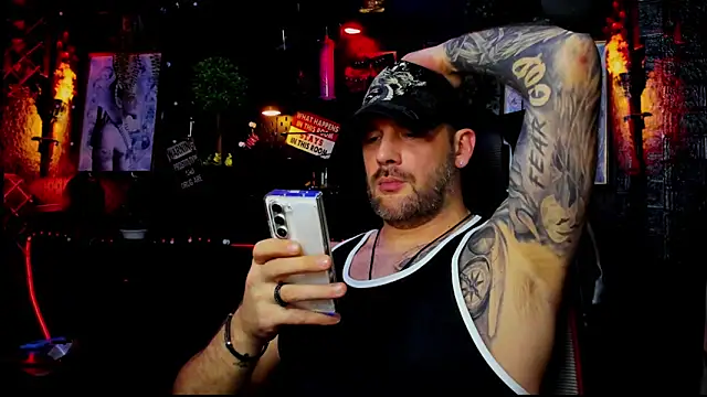 LexHardy 라이브 XXX 채팅