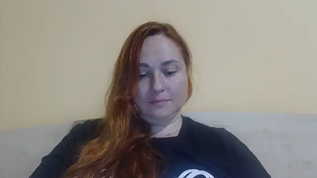 Foxy_Kate3333: онлайн-секс-чат