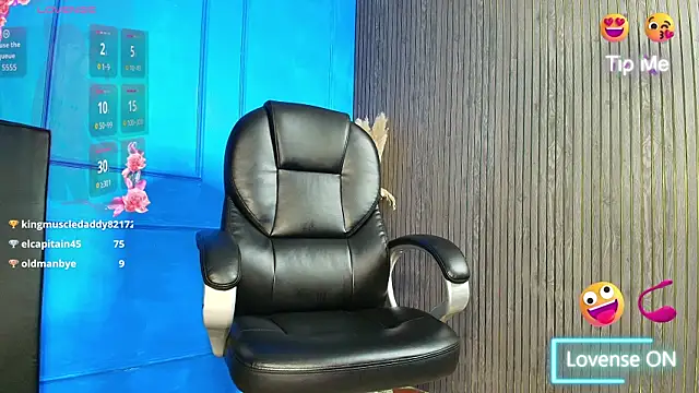 XXX chat uživo modela luandy