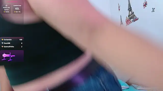Živý XXX chat Emelyross_