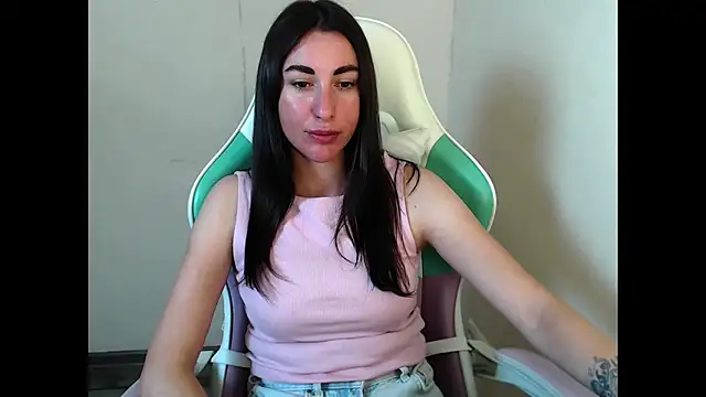 Cammil1a_horn 라이브 XXX 채팅