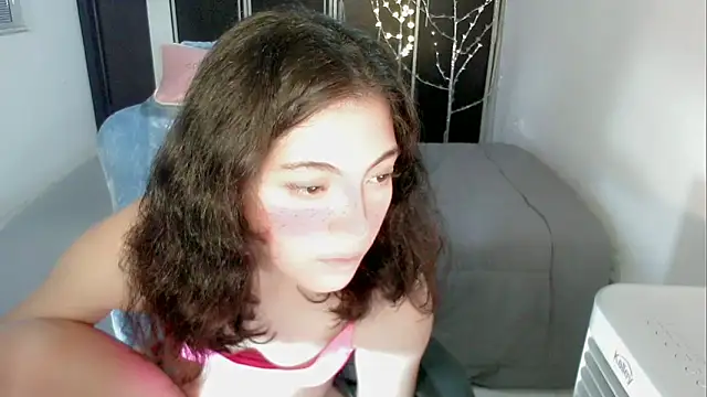 Dolce_more's Live XXX Chat