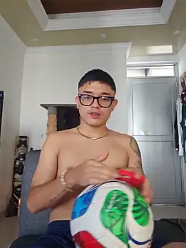 SAMY_AND_FRIENDSS Live XXX Chat