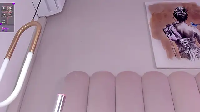 XXX chat uživo modela CharlotteDupontt
