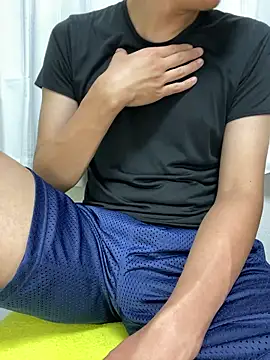 Kojiro0707 Chat XXX in diretta