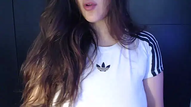 Chat XXX en directo de AdharaLujan