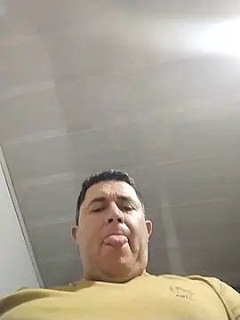 BigCristh79's Live XXX Chat