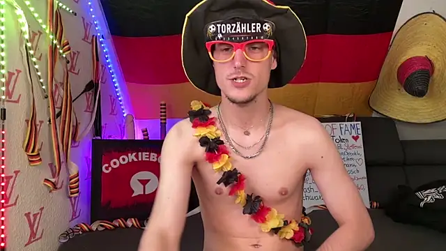 Cookieboy88's Live XXX Chat