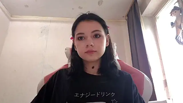 MilaTease Live XXX Chat