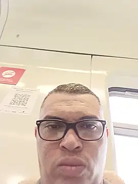 VitorBDote23cm Live XXX-chat