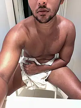 Teej_ Adlı Modelin Canlı XXX Sohbeti