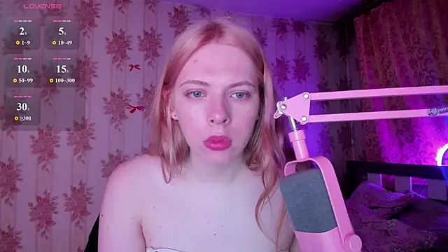 Cutie_Bambi 网络视讯表演