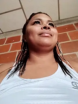 Chat +18 de Nikita_Glam ao vivo