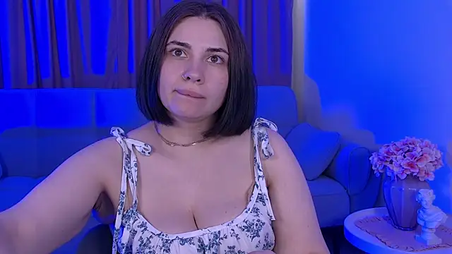 AdrianaToress: онлайн-секс-чат