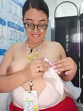 Czat XXX na żywo – SOFI__10