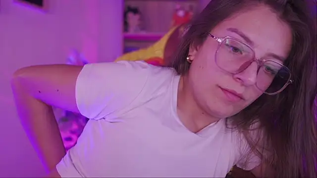 milly_kenner Chat XXX live