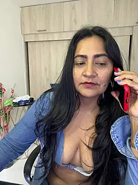 Adele_Sweett's Live XXX Chat