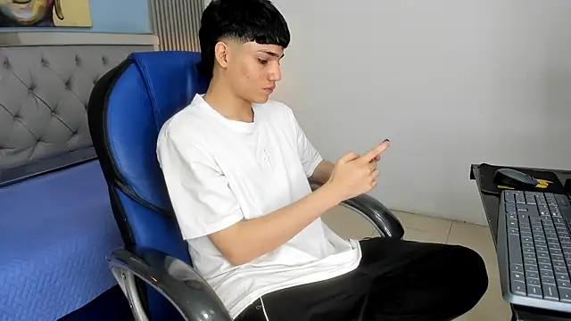 XXX chat uživo modela SamBlack_