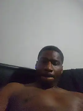 007Giovani Show in webcam