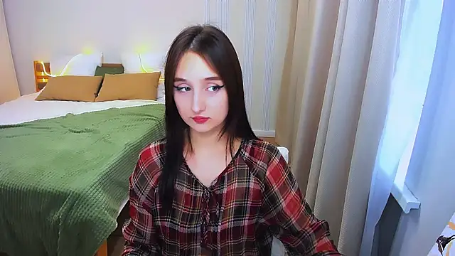 JulietteMonli Adlı Modelin Canlı XXX Sohbeti