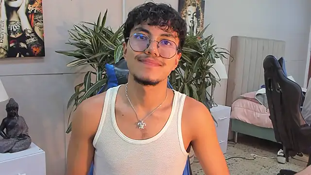 Chat XXX en directo de kai_storn