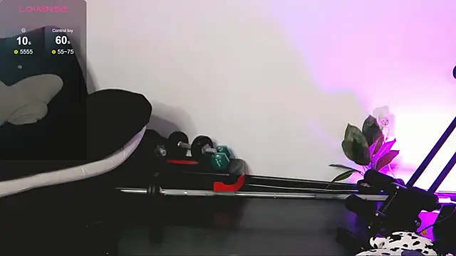 SarahRaynex live XXX chat