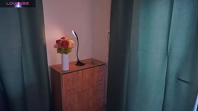 MablePetrucco Adlı Modelin Canlı XXX Sohbeti