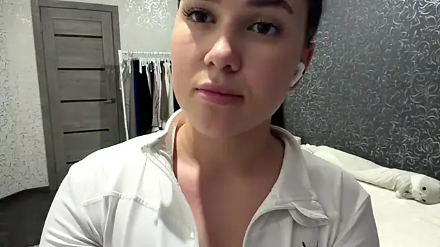 cuteshowy Live XXX Chat