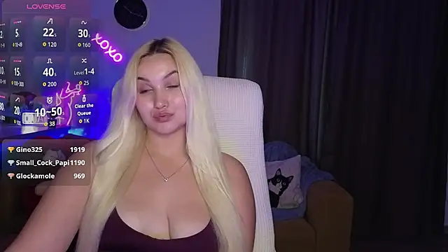 adrelaxina's Live XXX Chat