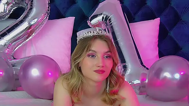 StacyEvances' Live XXX Chat