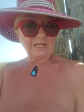 Hot-Muci Chat XXX in diretta